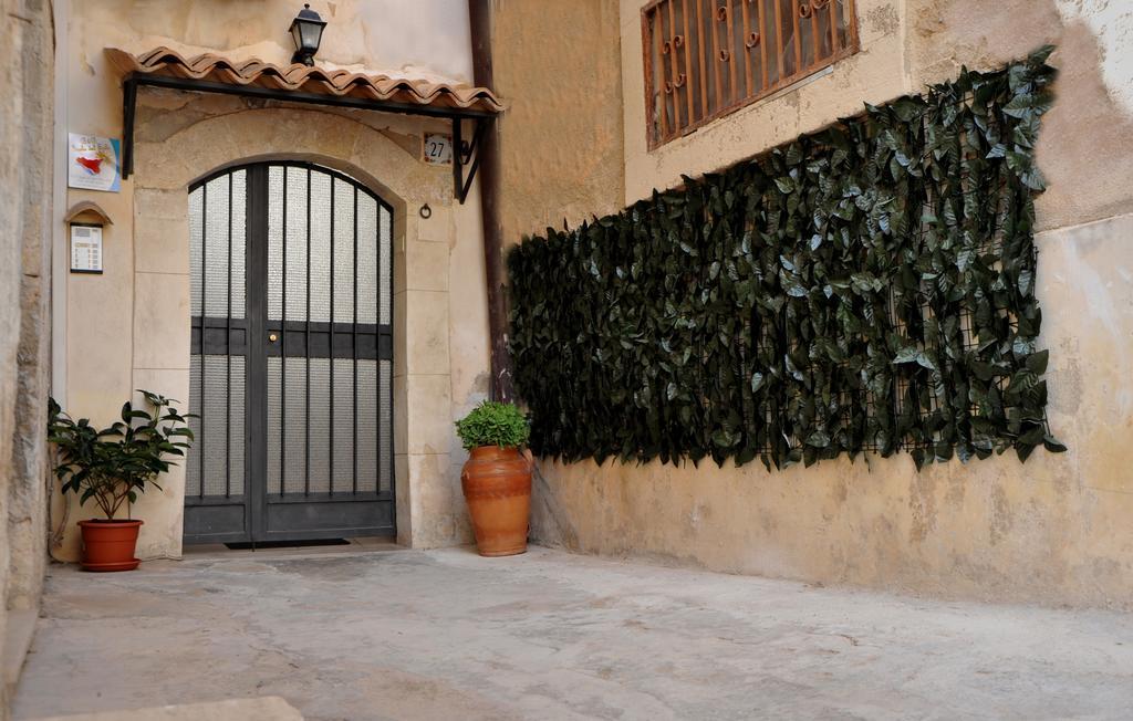 B&B Isola Del Sole Noto Kültér fotó